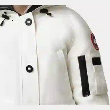 Canada Goose FW22 Chilliwack Logo