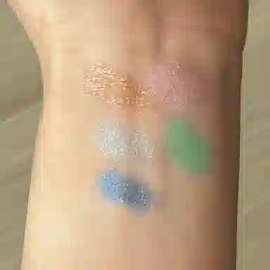 NATASHA DENONA 5 - 03