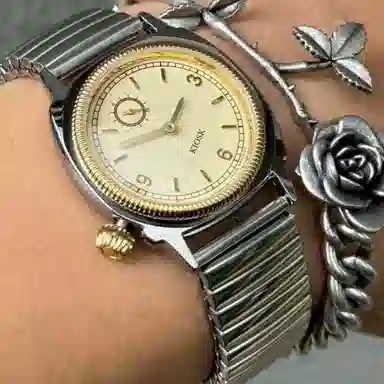 KIOSK Vintage Quartz Steel Band Gold Dial