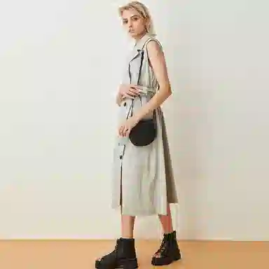 MOUSSY