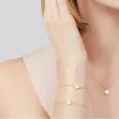 Van Cleef & Arpels Single Clover Bracelet