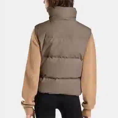 Canada Goose SS25 Grandview logo