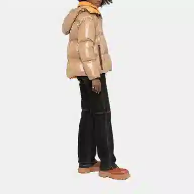 Moncler Parana FW21 Logo