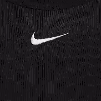 Nike Sportswear Chill Knit T