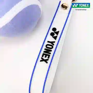 YONEX