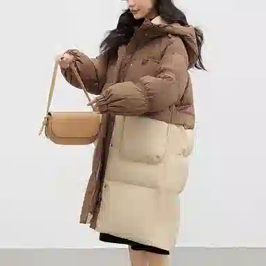 鸭鸭 撞色连帽加厚保暖长款长袖羽绒服 女款