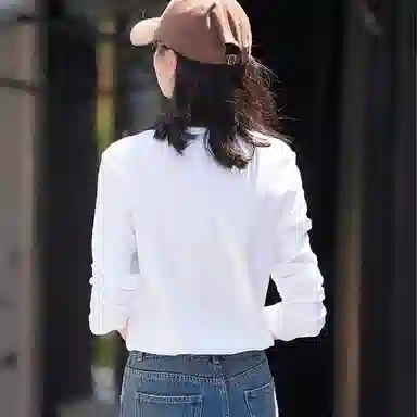 AWAO t T