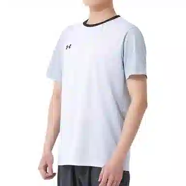 Under Armour logoT