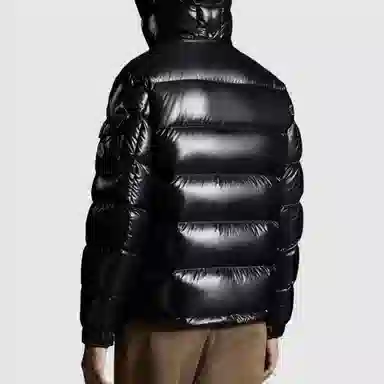 Moncler maya