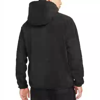 Nike Sportswear Style Essentials+ Logo