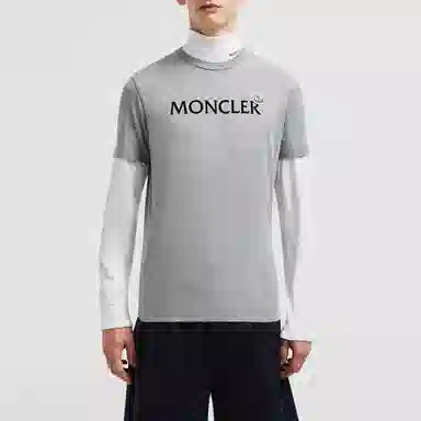 Moncler T