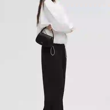 lululemon 1.2L Mini Bag Black