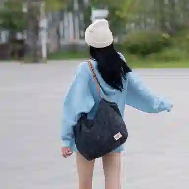 Lee Denim Shoulder Bag Black