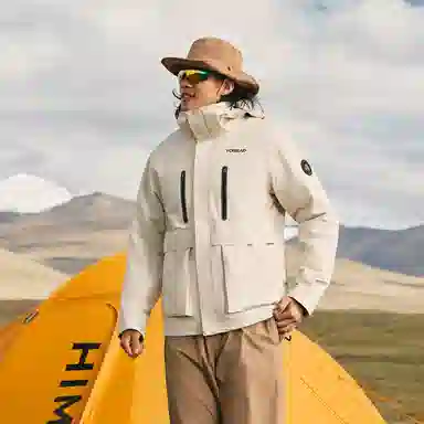 探路者 明星同款 防风防水保暖登山服 可拆卸内胆 三合一冲锋衣 冬季外套 男女同款