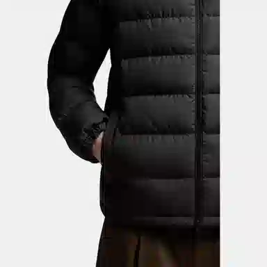 Moncler FW25 Laveraet