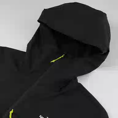 THE NORTH FACE SHADOW SS25 JK3