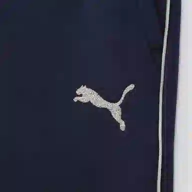 PUMA ESS SWEATPANTS DK Logo