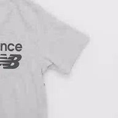 New Balance logoT
