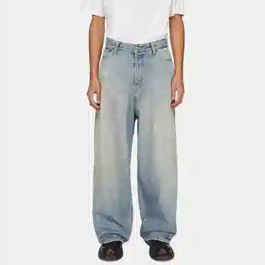 THE SALVAGES FASHION CLUB