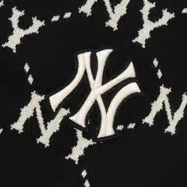 MLB FW22