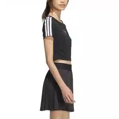 adidas SPORTSWEAR T