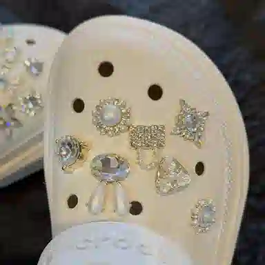 crocs DIY