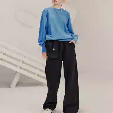 Champion FW23 Women'S Micro Stretch C-Logo Crewneck Sweatshirt