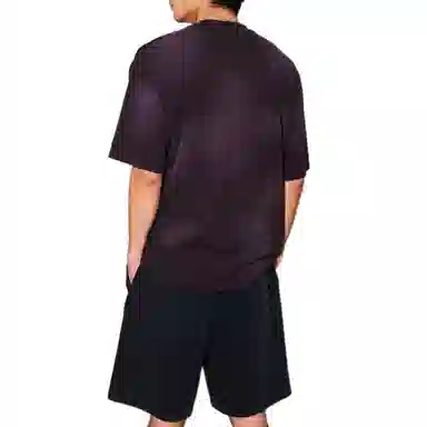 HM T