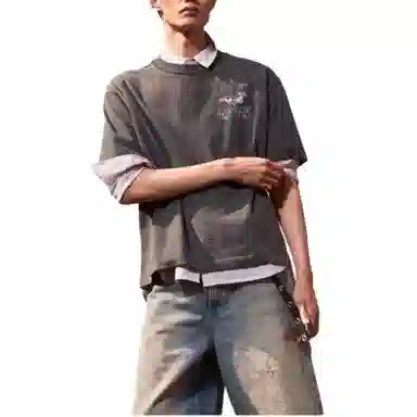 HM T