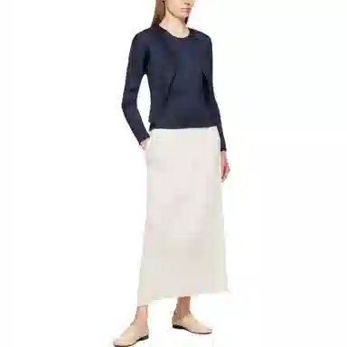 PLEATS PLEASE ISSEY MIYAKE