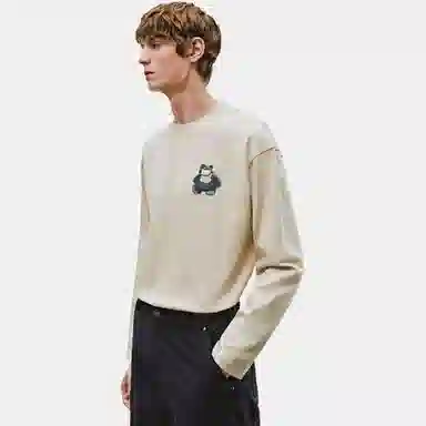 URBAN REVIVO UR T T_