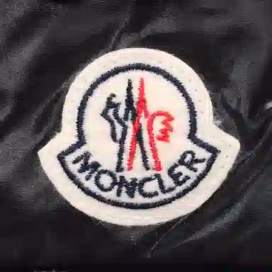 Moncler maya