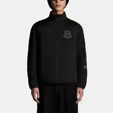 Moncler FW21 Logo