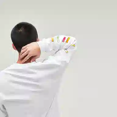 UNDEFEATED SS23 LogoT