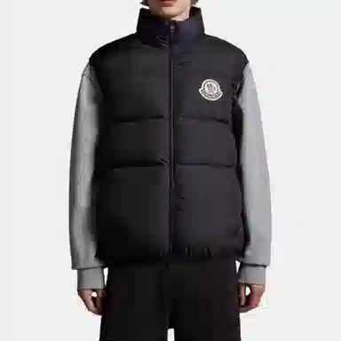 Moncler Almaz Black