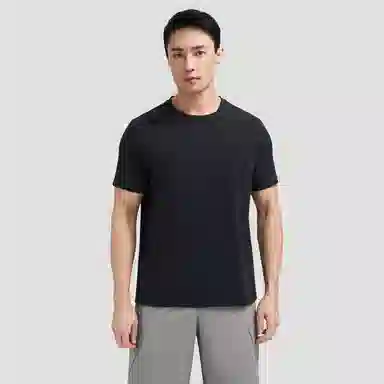 DESCENTE ESSENTIAL T