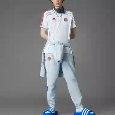 adidas FC Bayern UBP LogoT