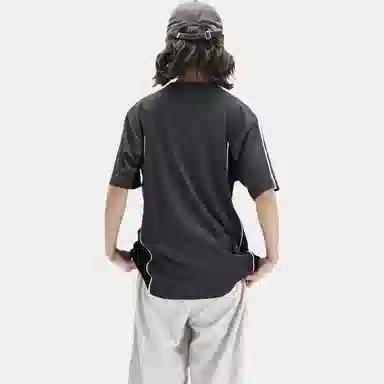 BOBBY ABLEY Retro Logo Striped Tee