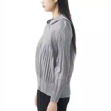 PLEATS PLEASE ISSEY MIYAKE