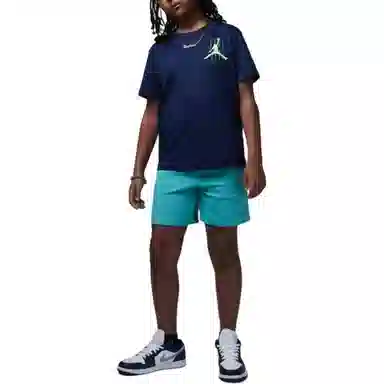 JordanTTriangle Offense