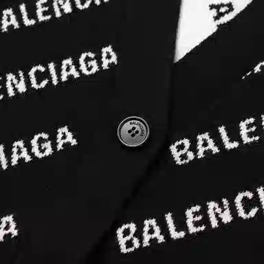 Balenciaga FW22 logo