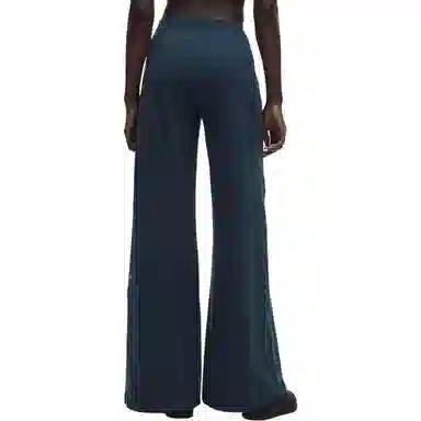 lululemon Define Luon