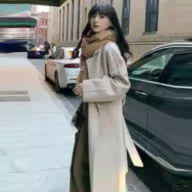 小镇姗姗 纯色系带长款毛呢大衣 女款