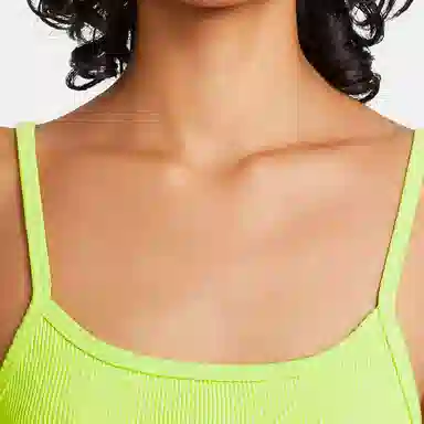 Nike Sportswear Essential