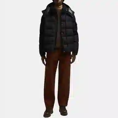 Moncler Maya 70 FW25 Matte Detachable Hood Down Jacket