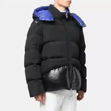 Moncler FW22 2 Moncler 1952 Logo