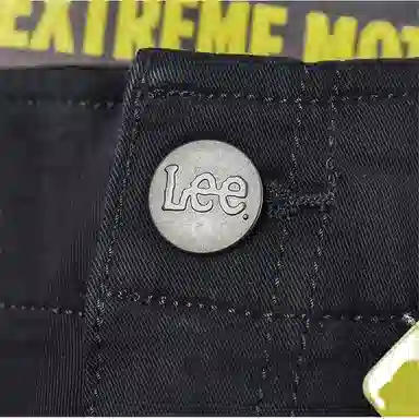 Lee