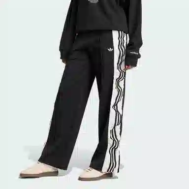 adidas originals SS25 logo
