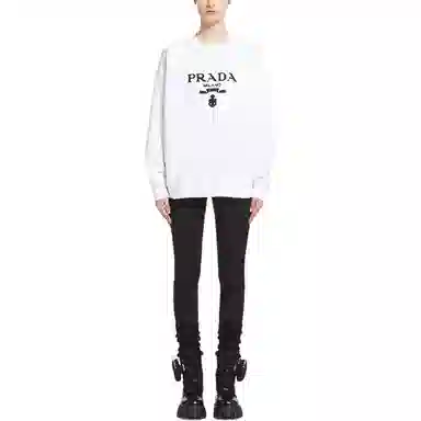 PRADA FW21 Logo