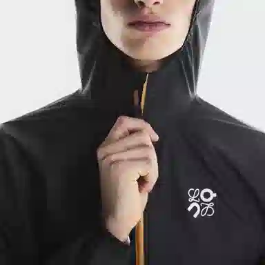 On x LOEWE Ultra